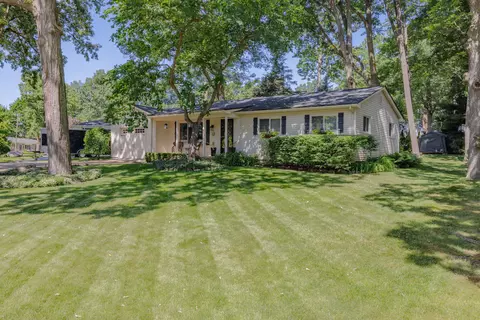 5975 Paramus, Independence, MI 48346