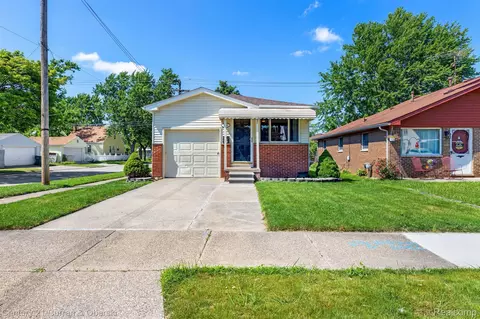 1796 Pagel Ave, Lincoln Park, MI 48146