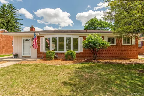 36813 Greenbush Rd, Wayne, MI 48184
