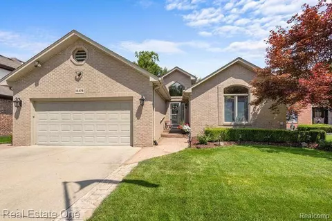 14479 Toussaint Crt Ct, Sterling Heights, MI 48313