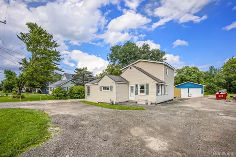 1842 Leland Rd, Kimball, MI 48074