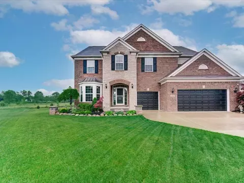 59256 Bavernhaus, South Lyon, MI 48178