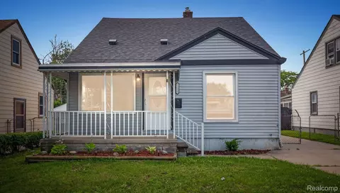 13323 Walnut St, Southgate, MI 48195