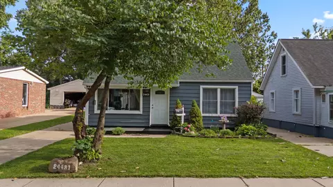 24431 Haskell St, Taylor, MI 48180
