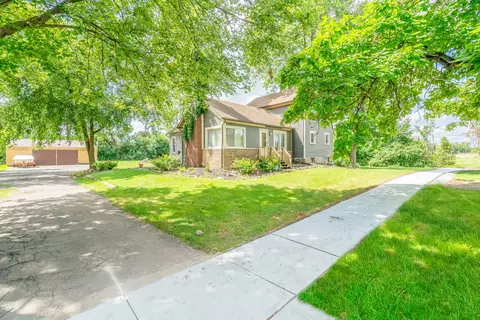 42759 Cherry Hill Rd, Canton, MI 48188