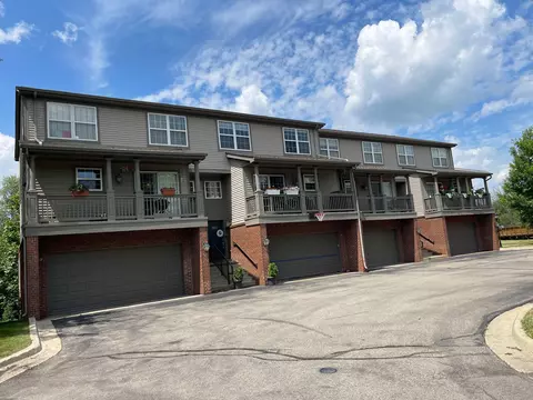 2984 Barclay Way, Ann Arbor, MI 48105