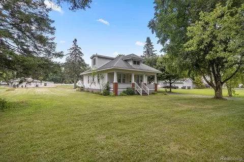 12035 Inkster Rd, Taylor, MI 48180