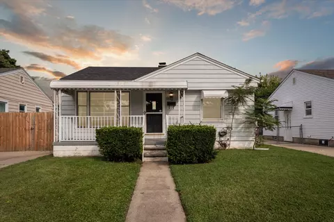 1342 Pingree Ave, Lincoln Park, MI 48146