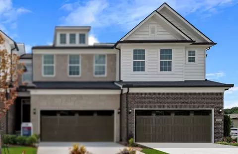 5538 E Spaniel Dr, Ann Arbor, MI 48108