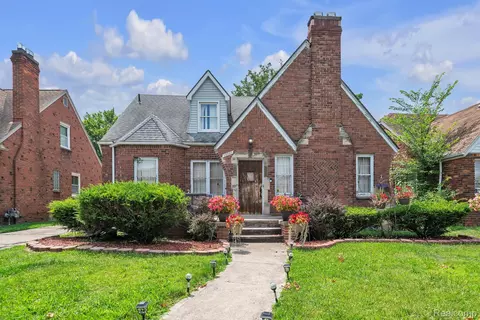 12937 Santa Clara St, Detroit, MI 48235