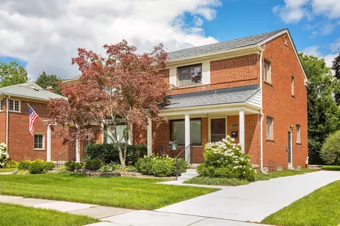 2528 Oliver Rd, Royal Oak, MI 48073