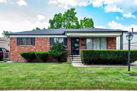 1837 Capitol Ave, Lincoln Park, MI 48146