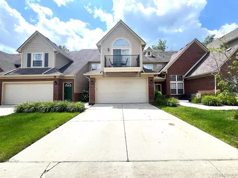 7848 Marie Dr, Shelby Township, MI 48316