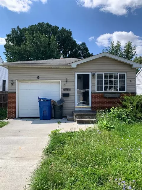 6788 Continental Ave, Warren, MI 48091