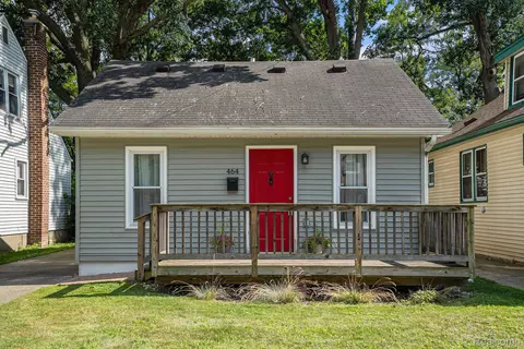 464 E Maplehurst St, Ferndale, MI 48220 photo 1