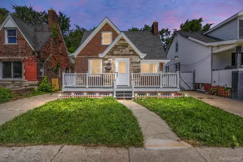 13335 Maiden St, Detroit, MI 48213