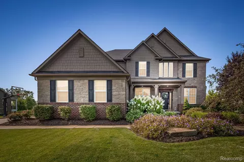 50643 Mayfield E, Canton, MI 48187