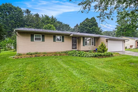 2316 N Irish Rd, Davison, MI 48423
