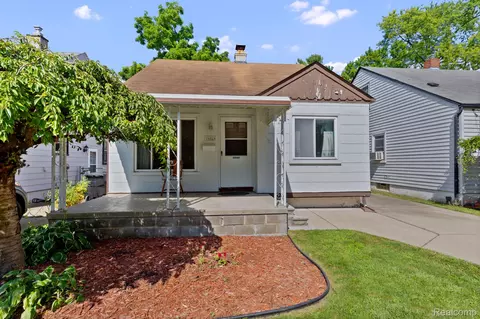 15869 Lennane, Redford, MI 48239