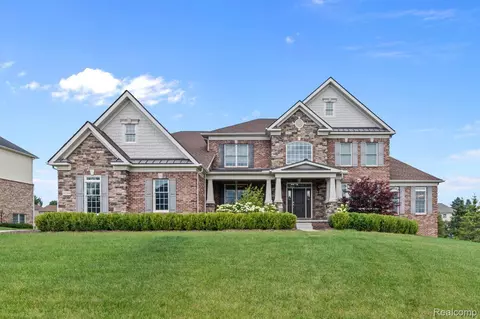 50294 Starlite Run, Northville, MI 48168