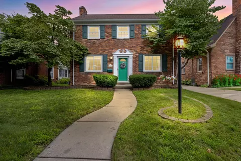335 Elmwood St, Dearborn, MI 48124