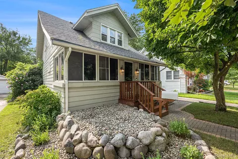 1026 Mohawk Ave, Royal Oak, MI 48067