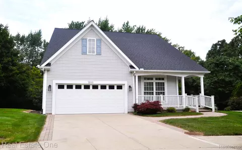 3553 Leyland Crt Ct, Auburn Hills, MI 48326