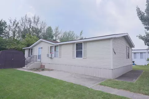 1260 Henri, Newport, MI 48166