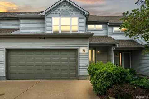 3601 Meadow Grove Trl, Pittsfield, MI 48108