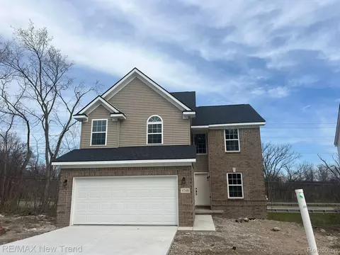 8760 Oak Ridge Trl, Westland, MI 48185