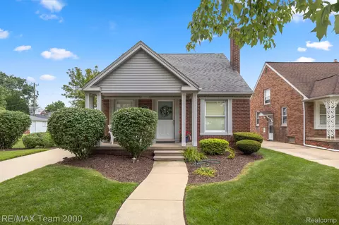 1757 N Highland St, Dearborn, MI 48128