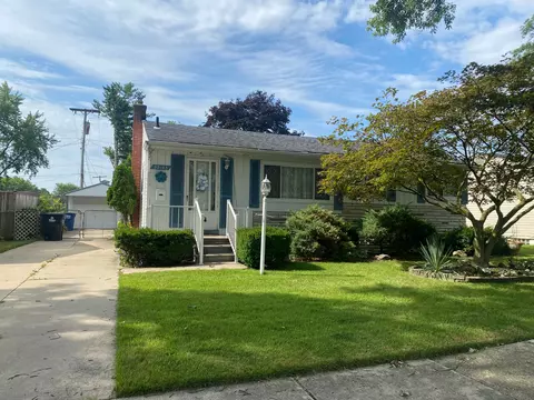 32143 Melton St, Westland, MI 48186