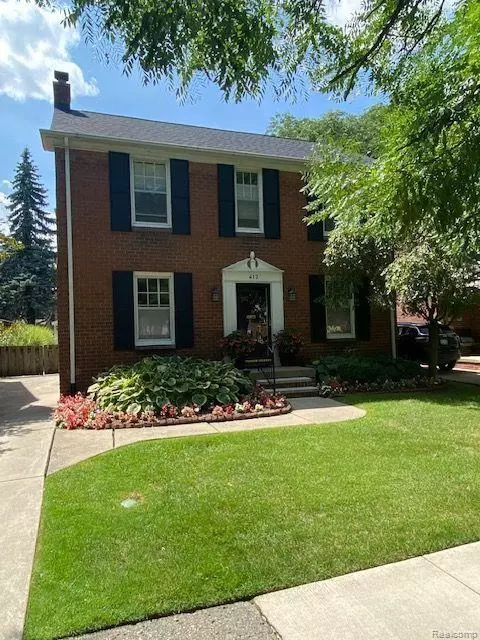 413 Mckinley Ave, Grosse Pointe Farms, MI 48236