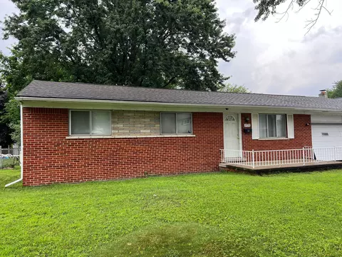 1533 S Dowling St, Westland, MI 48186