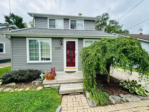 224 Endwell St, Novi, MI 48377