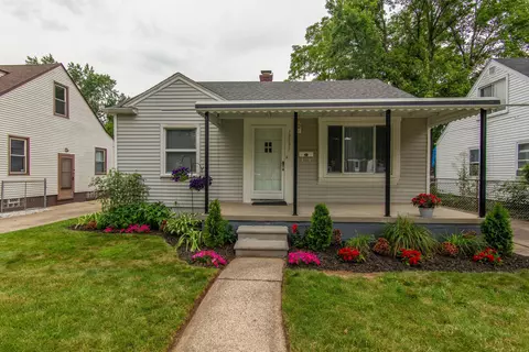 19591 Brady, Redford, MI 48240