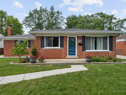 15017 Arden Ave, Warren, MI 48088