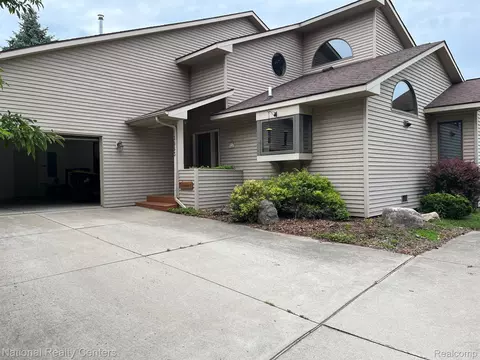 2063 Middle Haven Dr, Butman, MI 48624