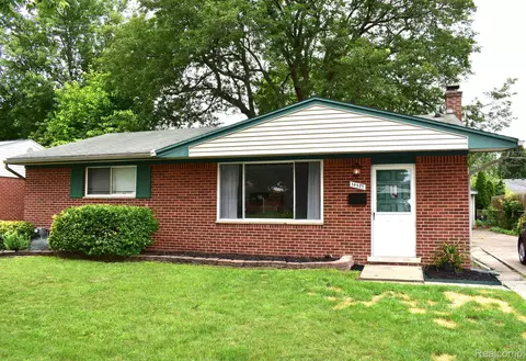 14579 Huff St, Livonia, MI 48154