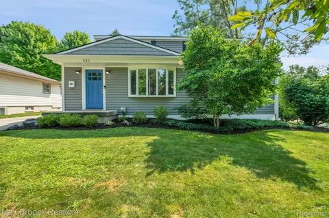 351 S Rogers St, Northville, MI 48167