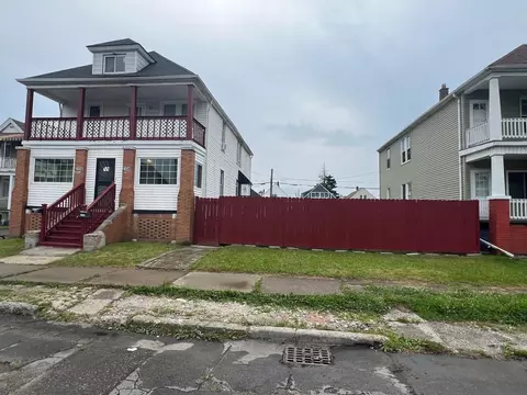 2154 Belmont St, Hamtramck, MI 48212
