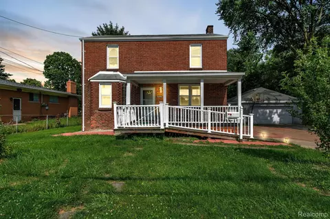 23278 Eureka Ave, Warren, MI 48091