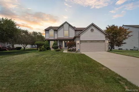 42880 Fairfield Dr, Van Buren, MI 48111