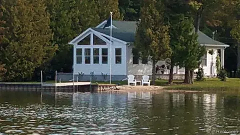 7471 E Cedar Lake Dr, Greenbush, MI 48738