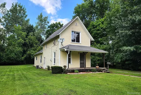 536 Lincoln St, Clio, MI 48420