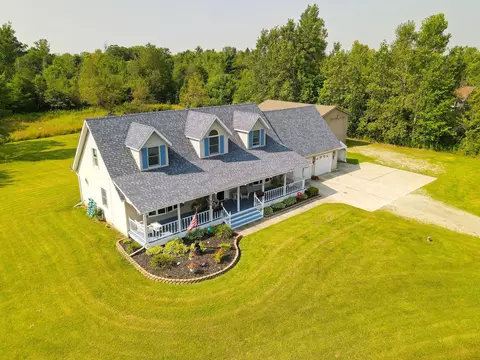 4747 Cuttle Rd, St. Clair, MI 48079
