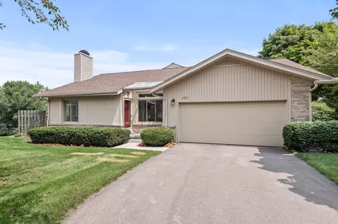 1857 Hunters Ln, Orion, MI 48360