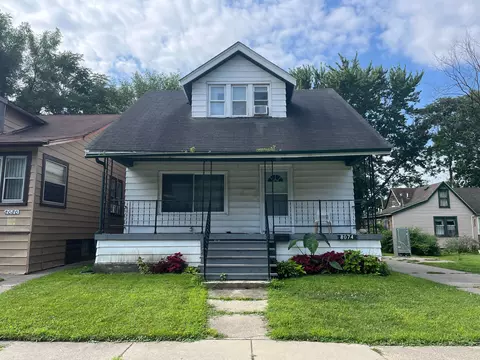 8074 Jackson Ave, Warren, MI 48089