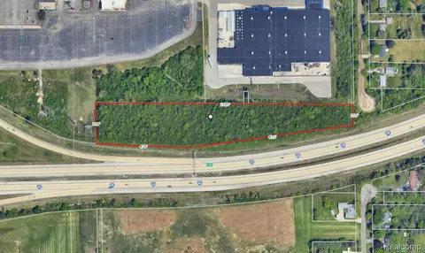 V/l Howe, Burton, MI 48509