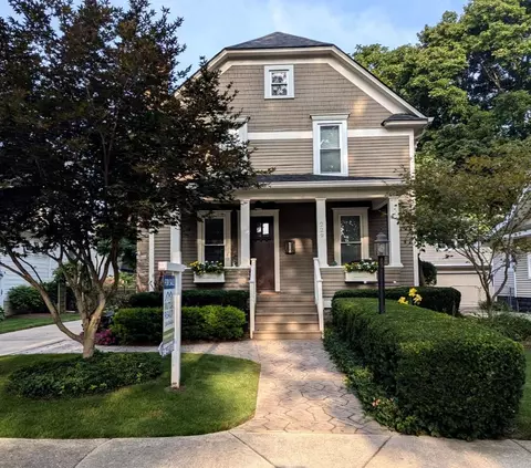 229 Ann St, Plymouth, MI 48170